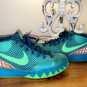 Kyrie 1 basketball shoes!